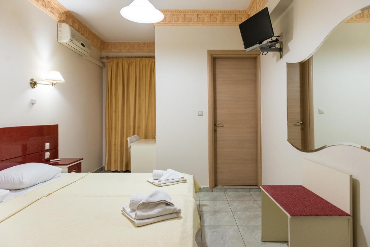 Hotel Aigli Farsala Екстер'єр фото