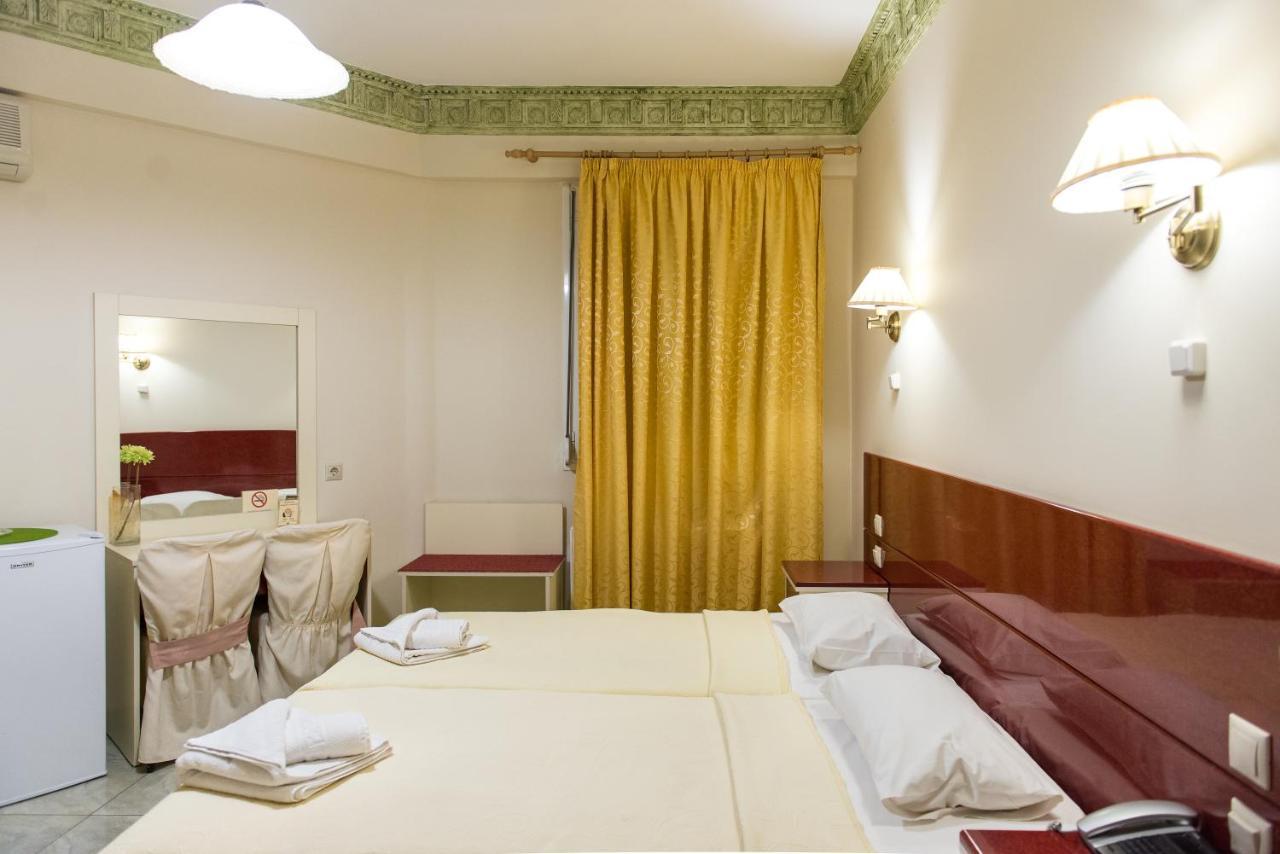 Hotel Aigli Farsala Екстер'єр фото
