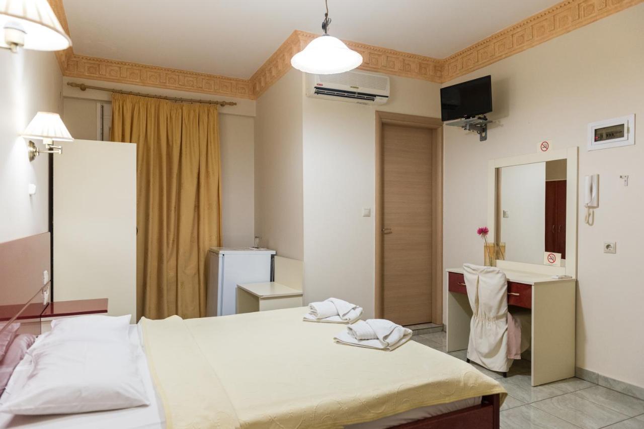 Hotel Aigli Farsala Екстер'єр фото