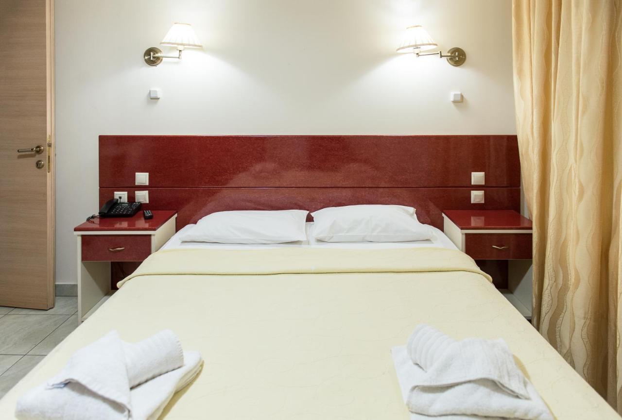 Hotel Aigli Farsala Екстер'єр фото