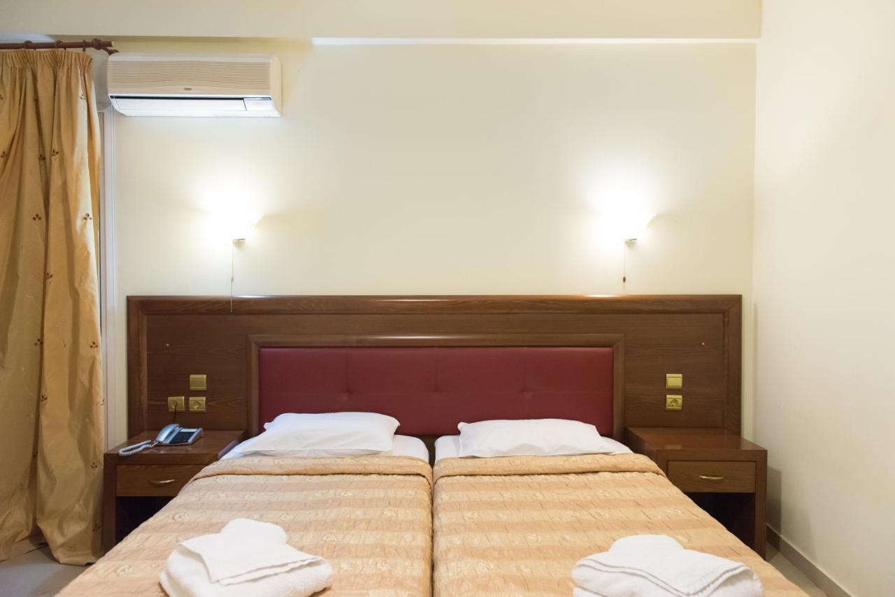 Hotel Aigli Farsala Екстер'єр фото