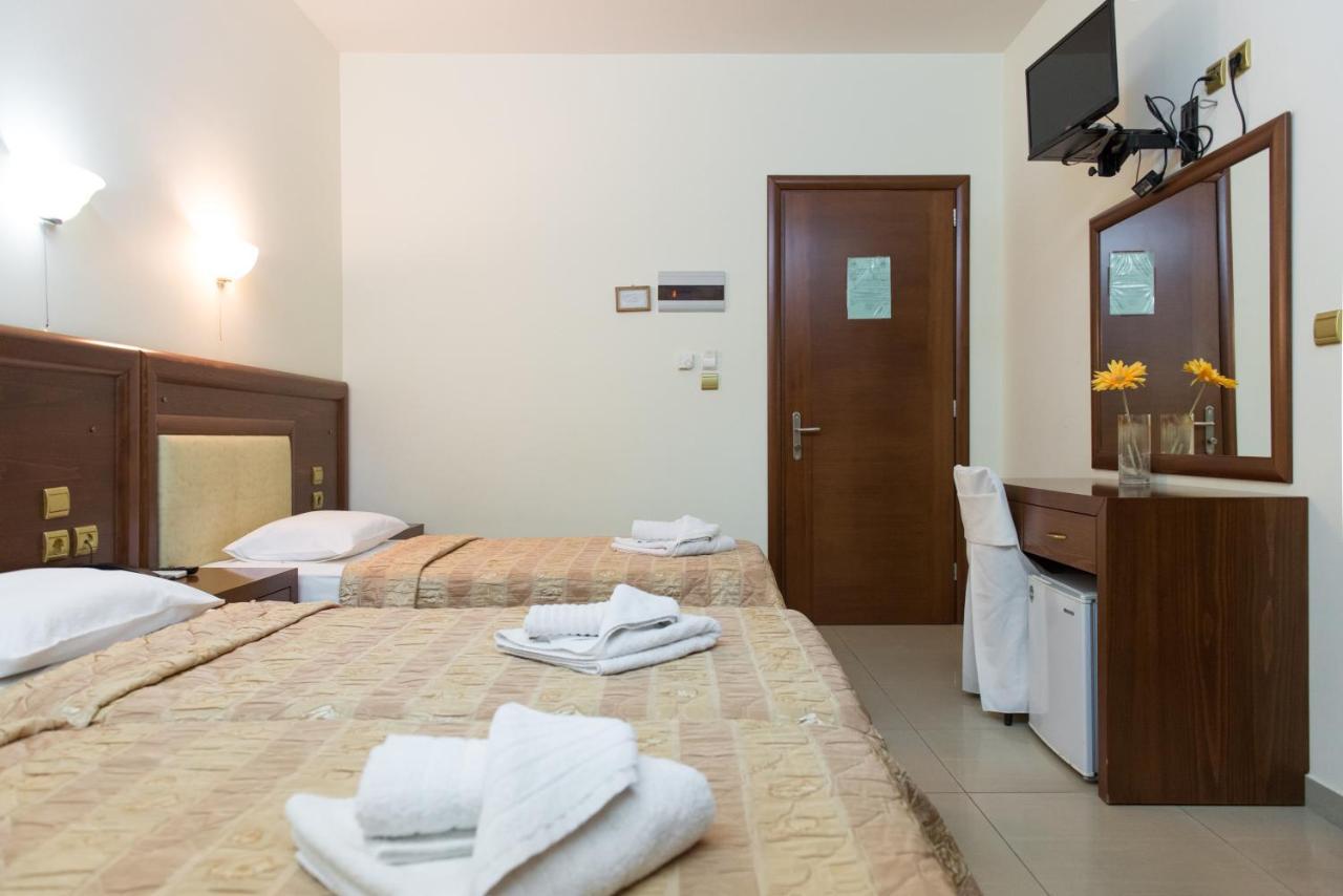 Hotel Aigli Farsala Екстер'єр фото