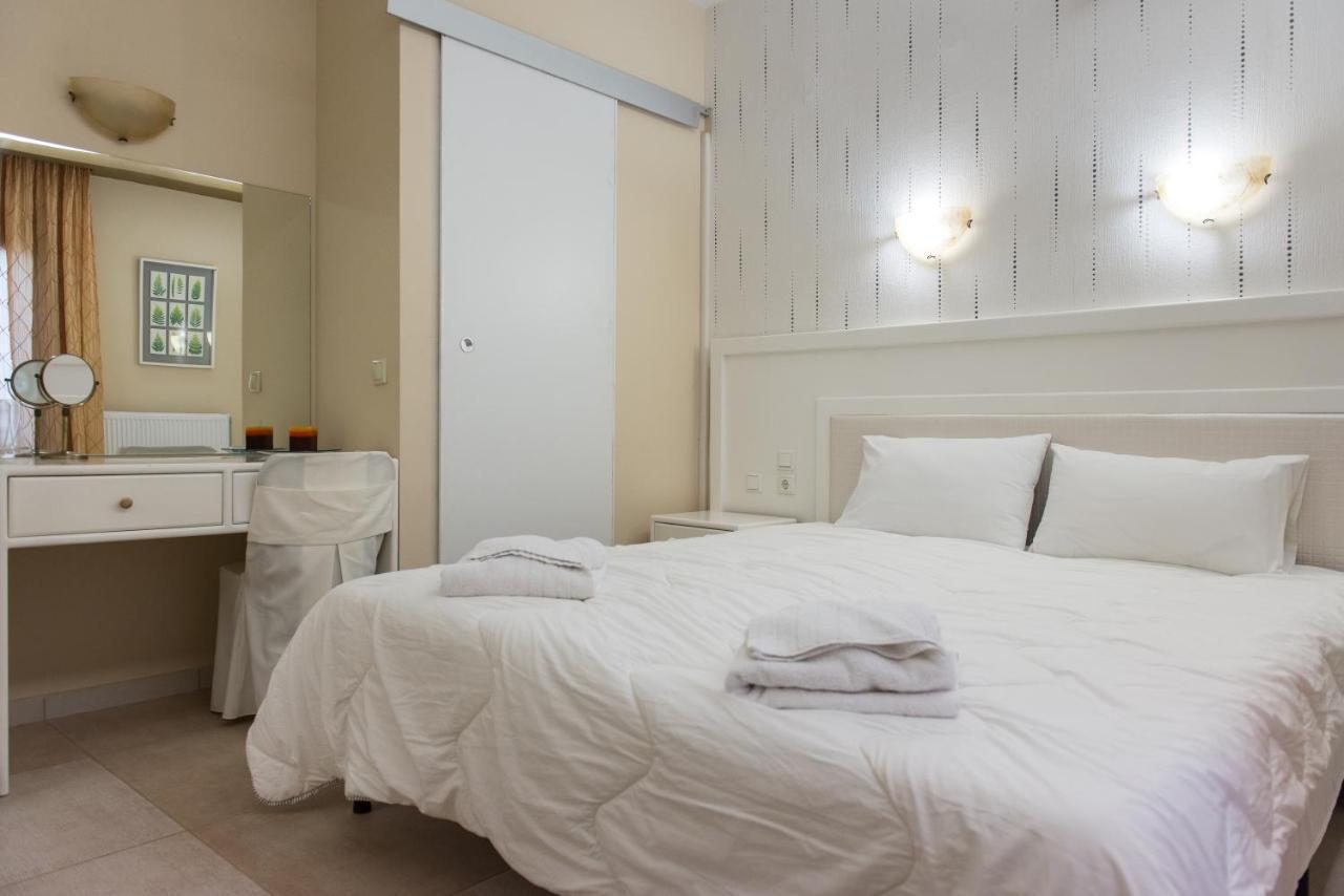 Hotel Aigli Farsala Екстер'єр фото